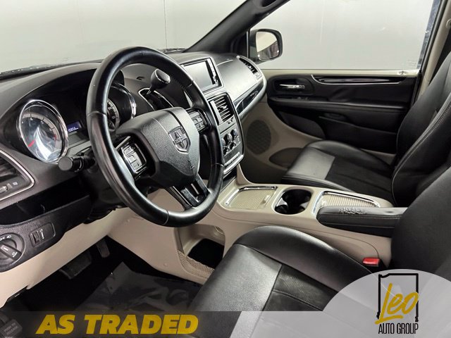 Used 2019 Dodge Grand Caravan SXT FWD image 12