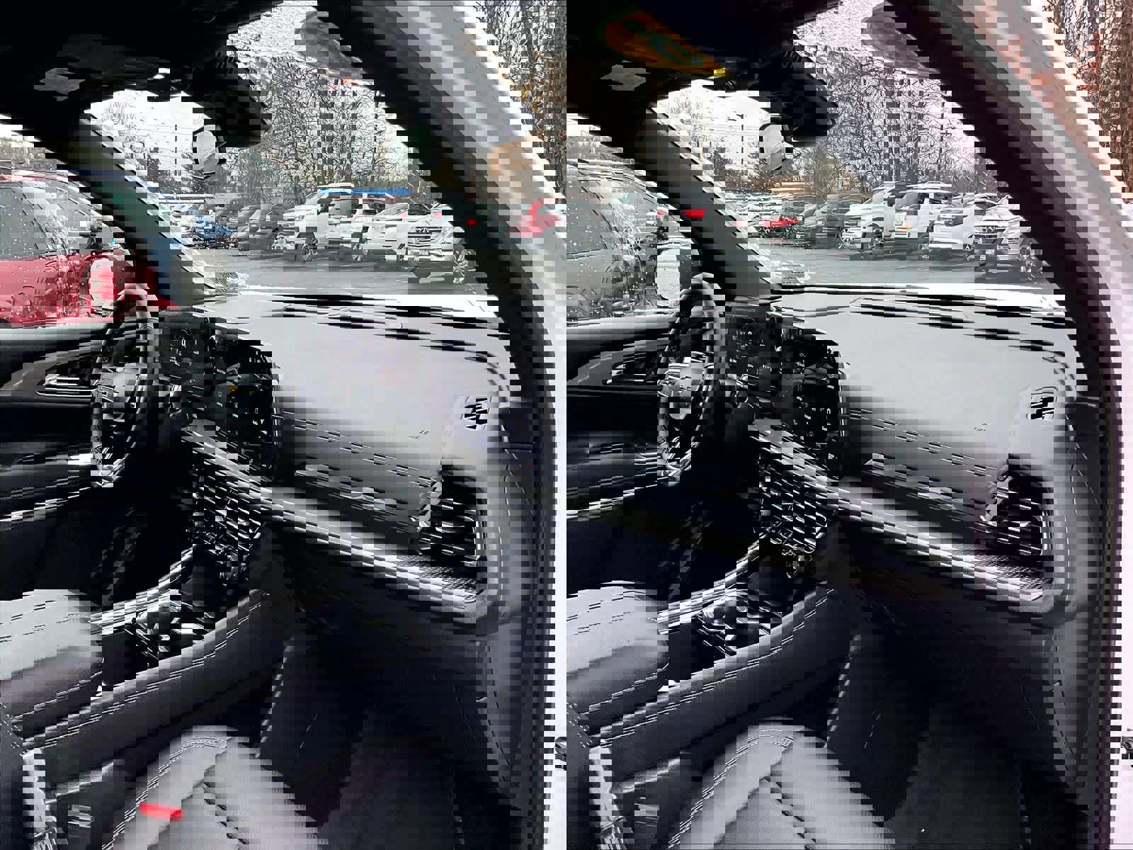 Used 2026 Chevrolet Traverse LT image 22