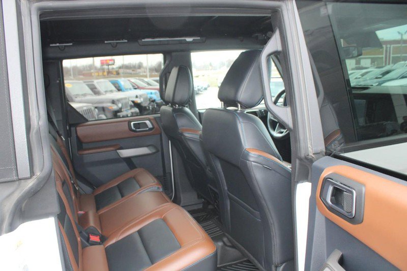 Used 2023 Ford Bronco Outer Banks image 13