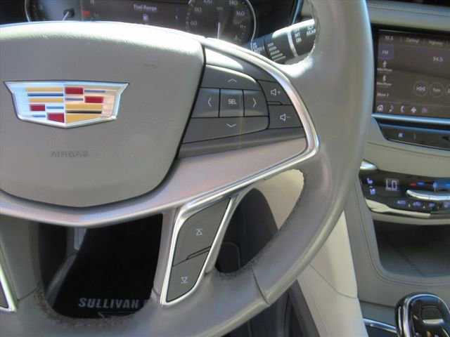Used 2020 Cadillac XT5 Premium Luxury image 19