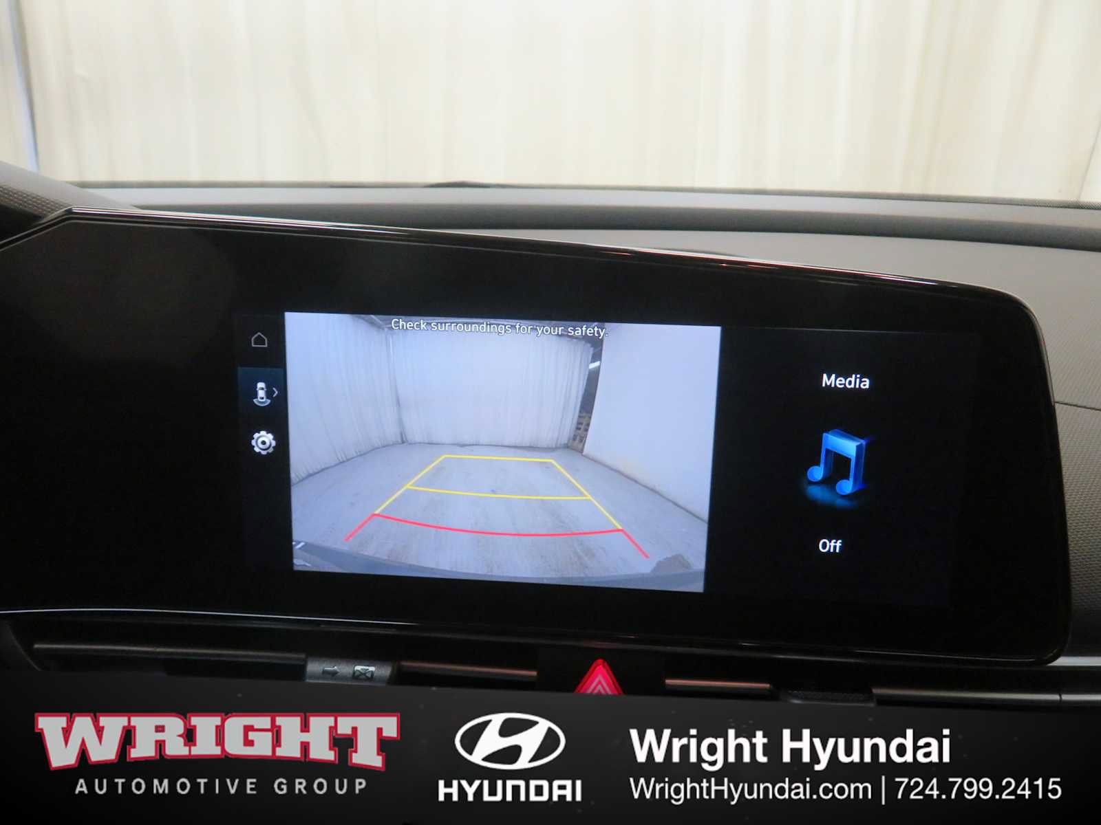 Certified 2025 Hyundai Elantra SEL image 27