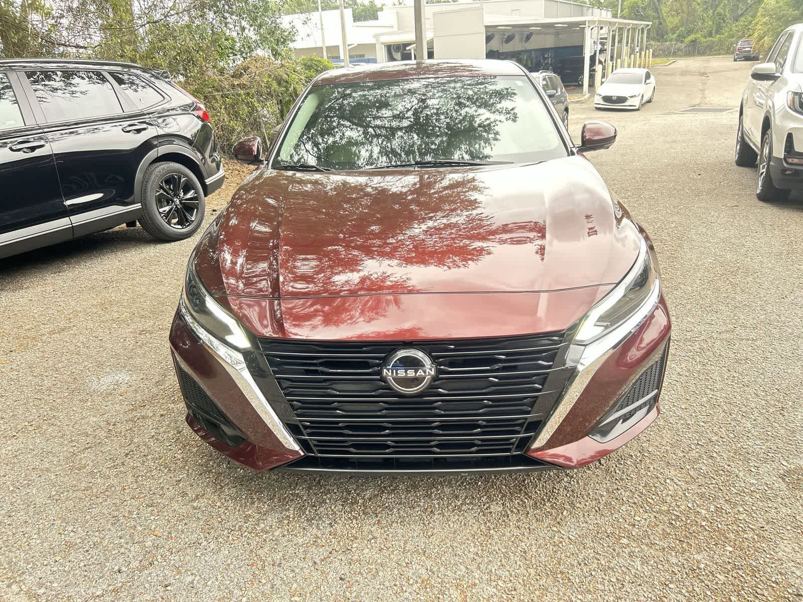 Used 2023 Nissan Altima 2.5 SL FWD image 4