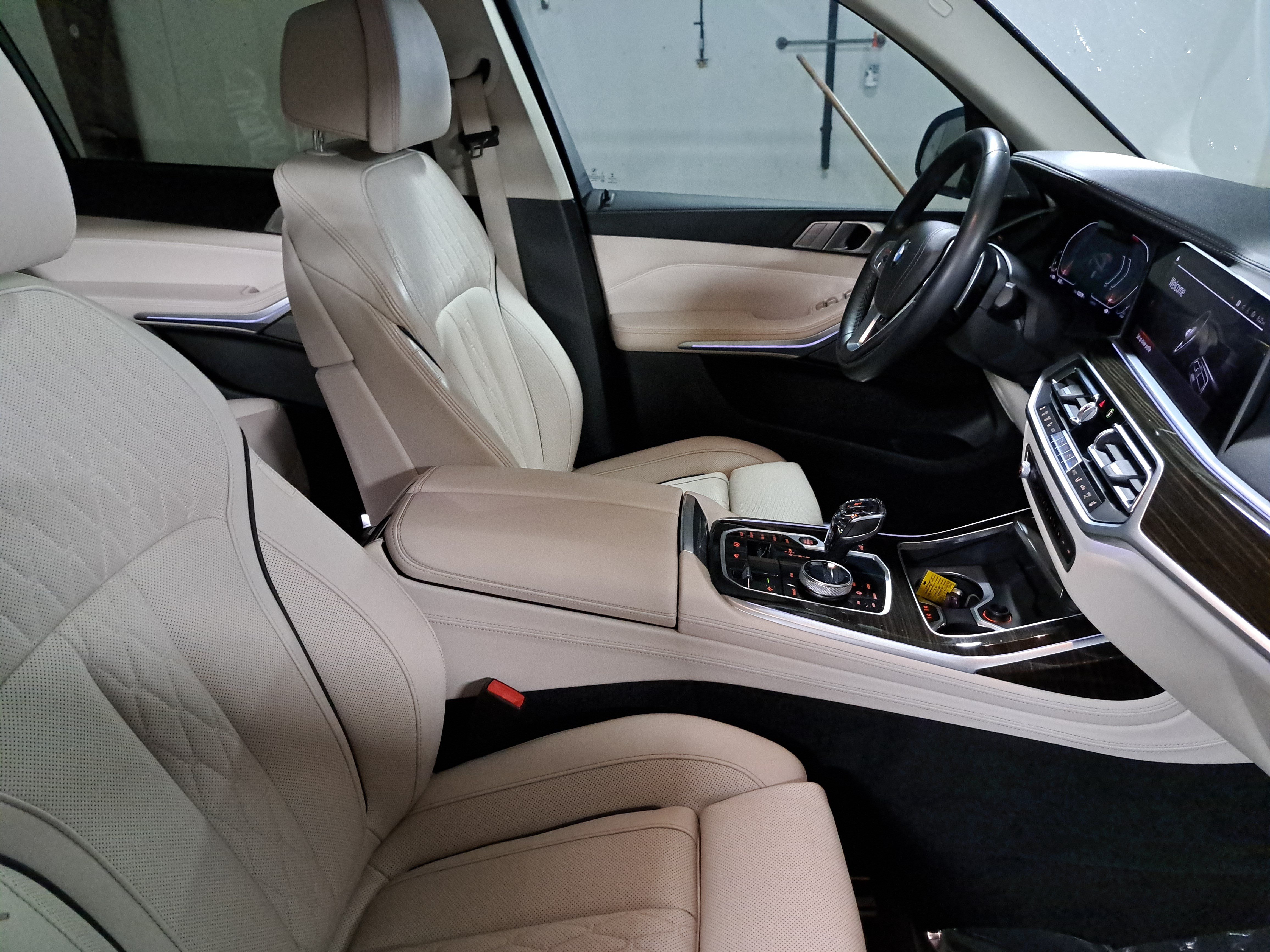 Used 2020 BMW X7 xDrive40i w/ Executive Package AWD/4WD image 10