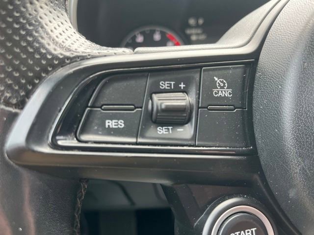 Used 2020 Alfa Romeo Giulia Ti w/ Active Blind Spot Package AWD/4WD image 37