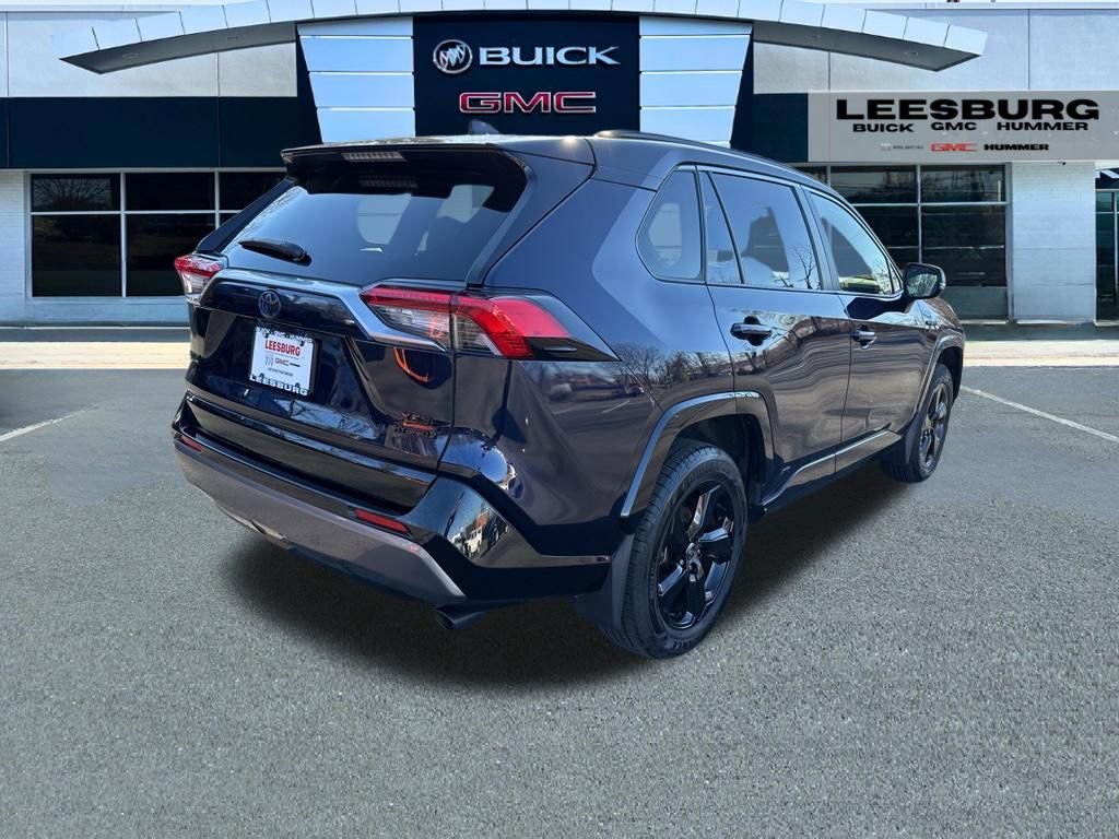 Used 2021 Toyota RAV4 XSE image 7