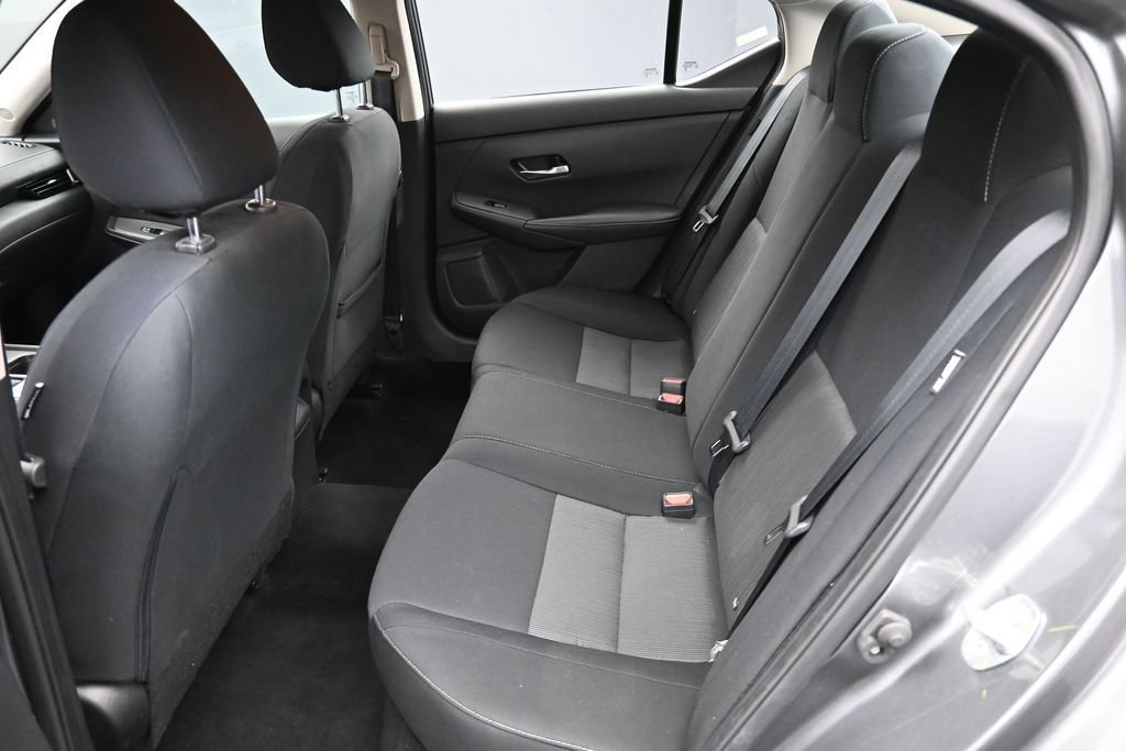 Used 2023 Nissan Sentra SV FWD image 12