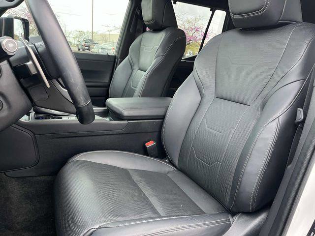 Certified 2024 Lexus GX 550 550 Luxury w/ Accessory Package (Z1) image 34