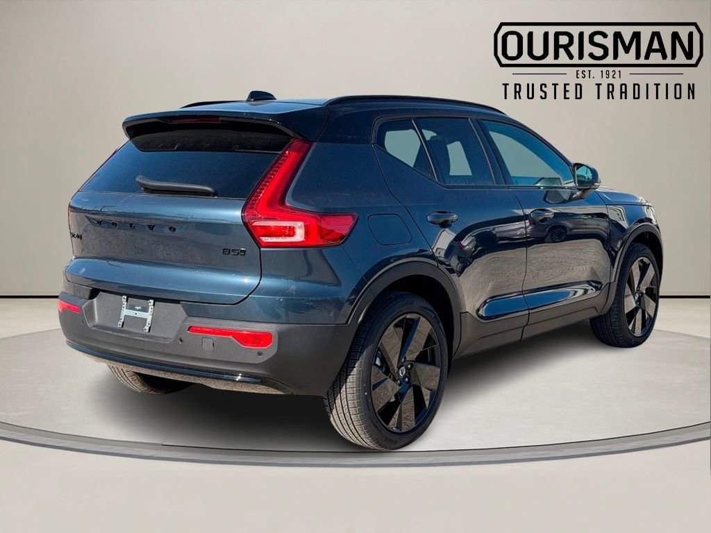 New 2026 Volvo XC40 B5 Ultra w/ Climate Package image 7