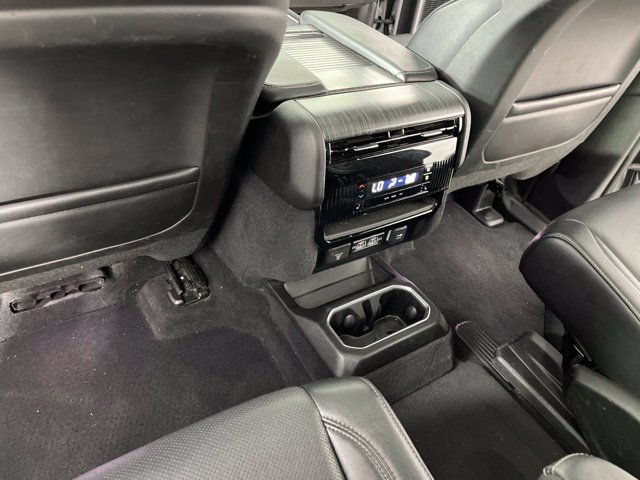 Used 2023 Jeep Wagoneer Series II w/ Premium Group I AWD/4WD image 44