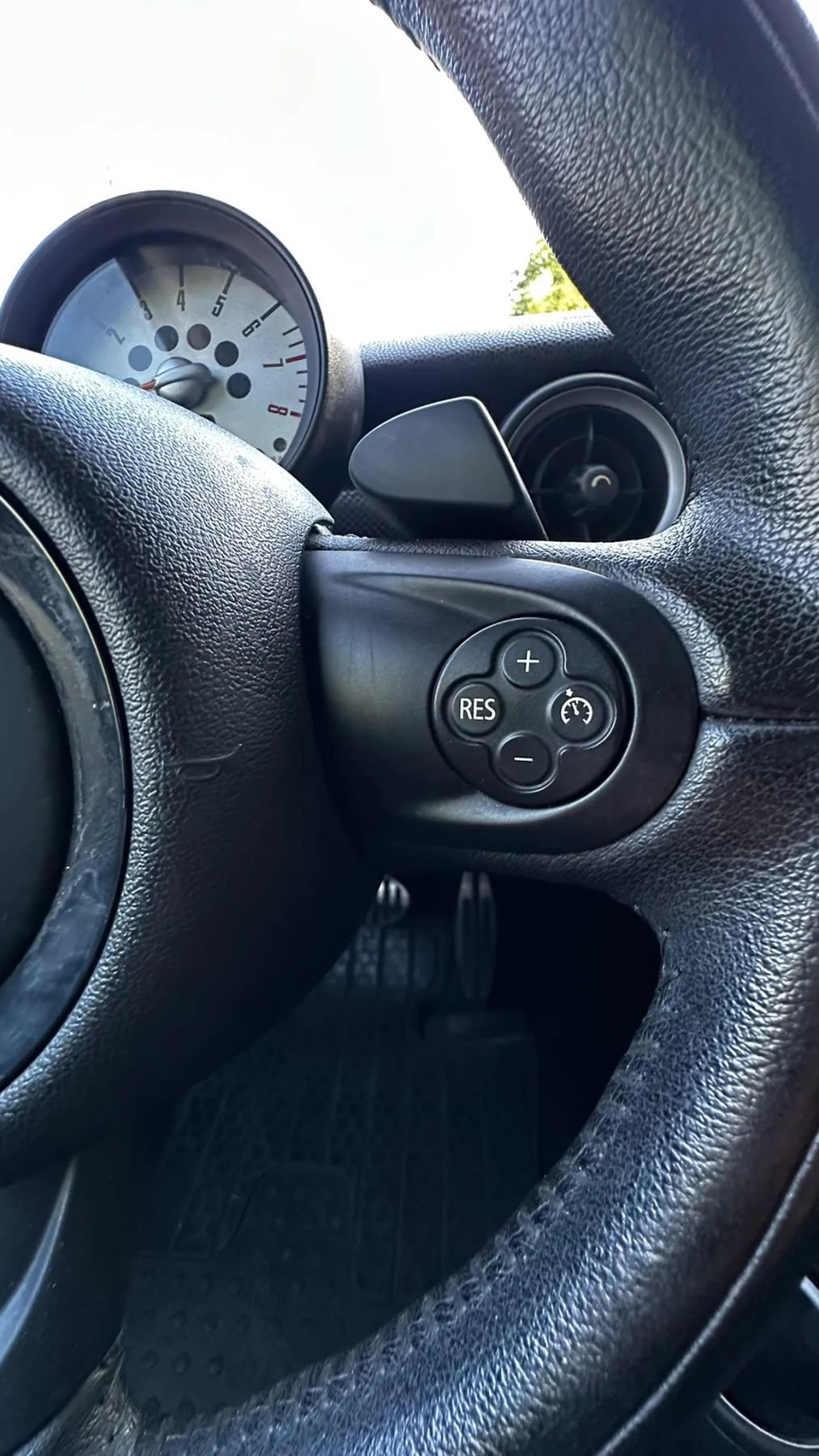 Used 2013 MINI Cooper S FWD image 29