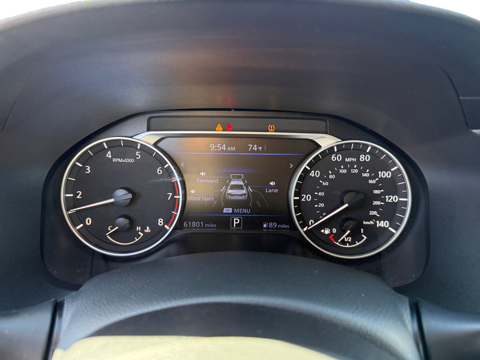 Used 2024 Nissan Altima 2.5 SV image 11