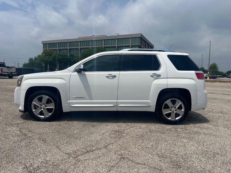 Used 2013 GMC Terrain Denali FWD image 2