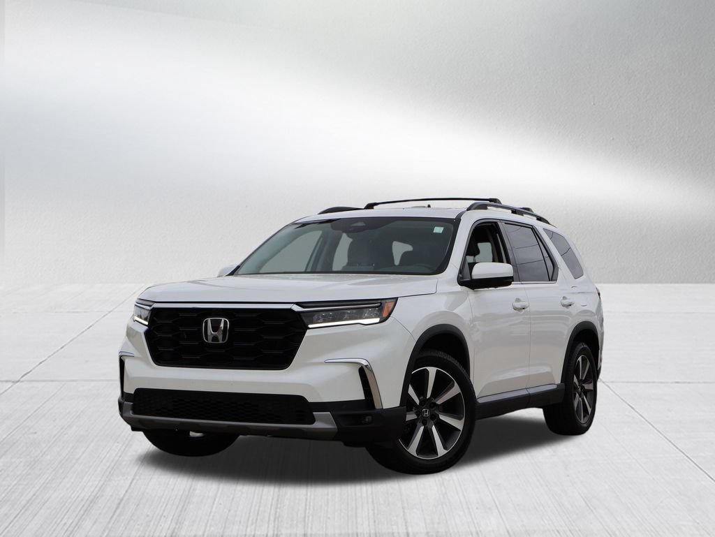 Used 2025 Honda Pilot Elite image 46