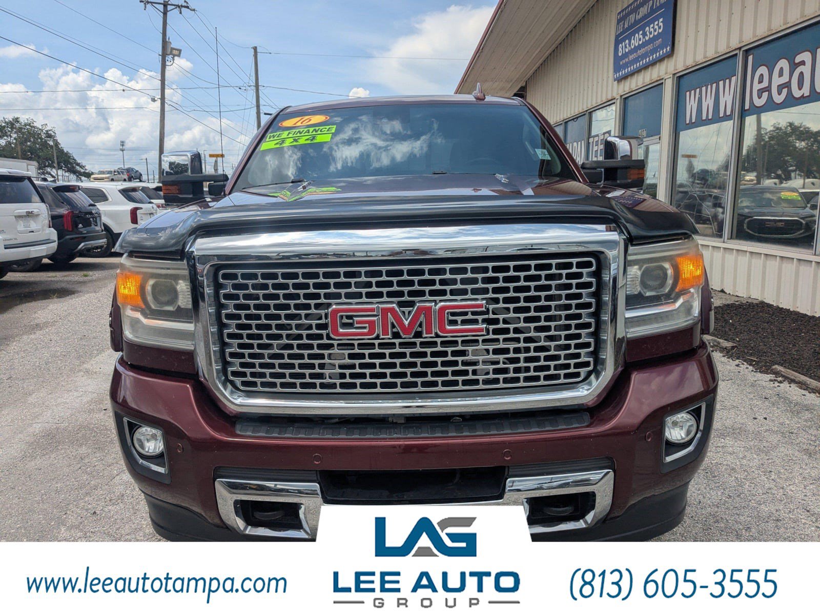 Used 2016 GMC Sierra 2500 Denali w/ Duramax Plus Package AWD/4WD image 2