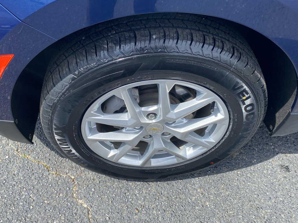 Used 2022 Chevrolet Equinox LT image 16