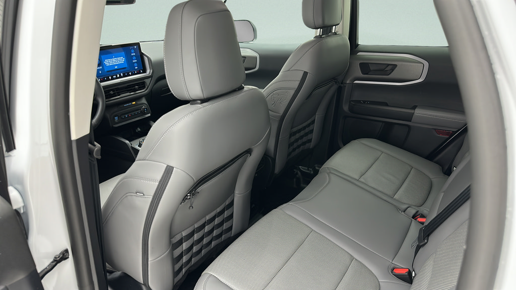 Used 2025 Ford Bronco Sport Badlands AWD/4WD image 8