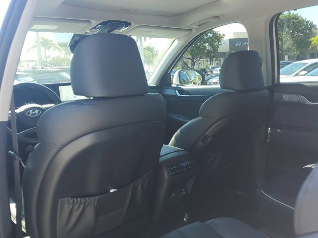 Certified 2024 Hyundai Palisade Limited image 10