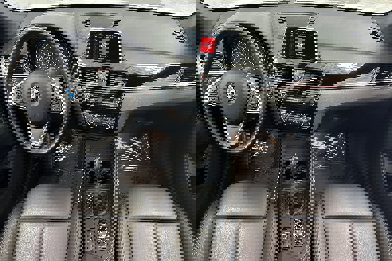 Used 2018 BMW X1 sDrive28i image 3