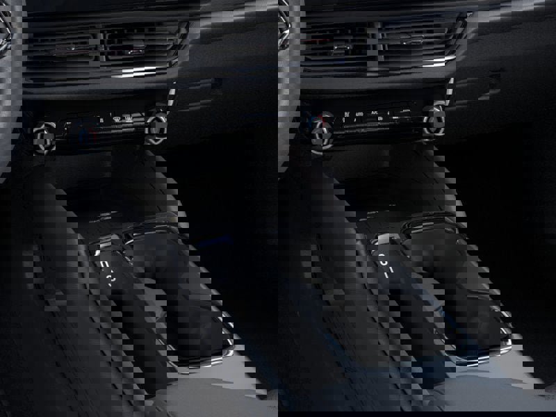 New 2025 Chevrolet Equinox EV RS image 23