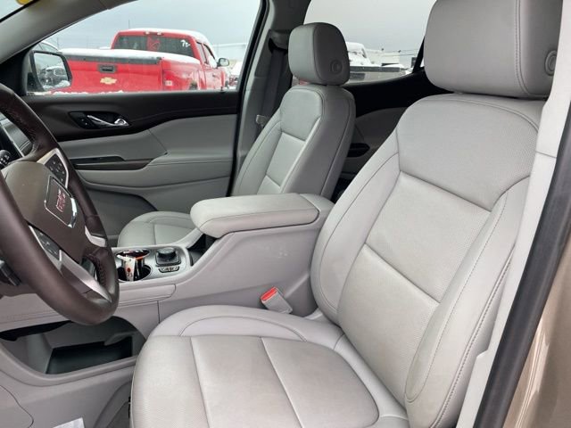 Used 2023 GMC Acadia SLT w/ Trailering Package image 13