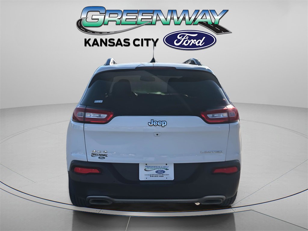 Used 2018 Jeep Cherokee Limited image 6