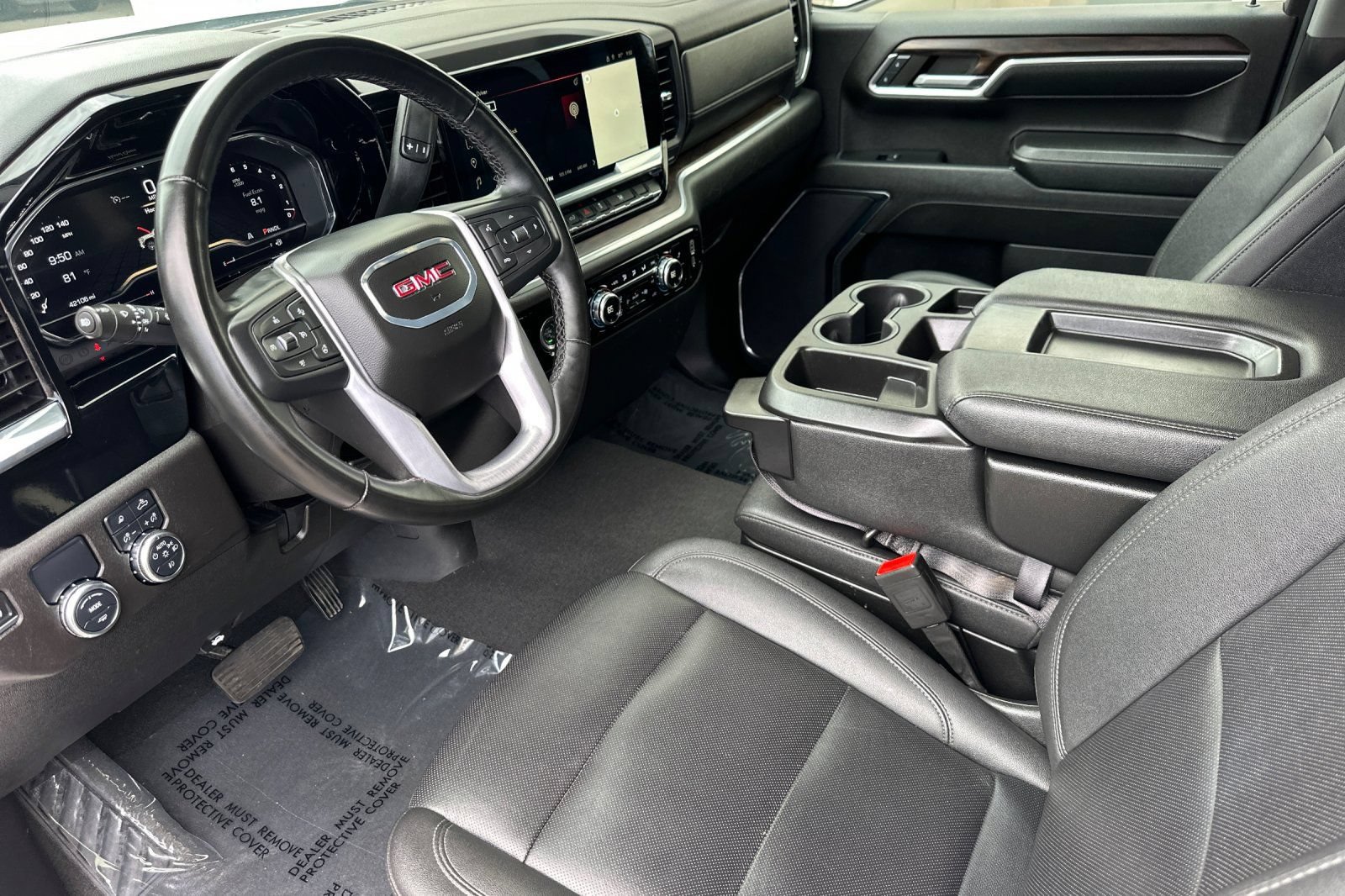 Certified 2024 GMC Sierra 1500 SLT RWD image 10
