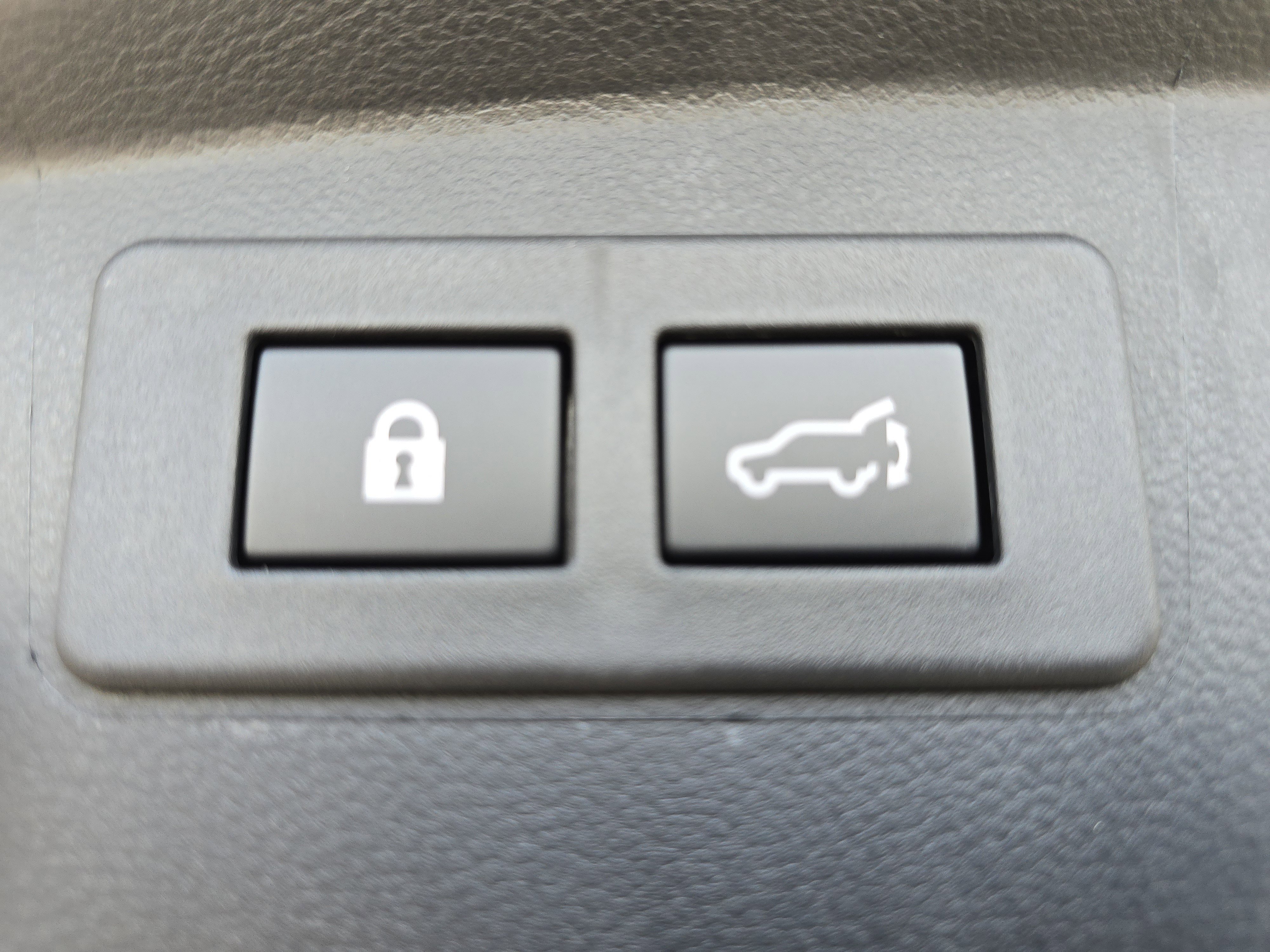 New 2025 Subaru Outback Premium image 17