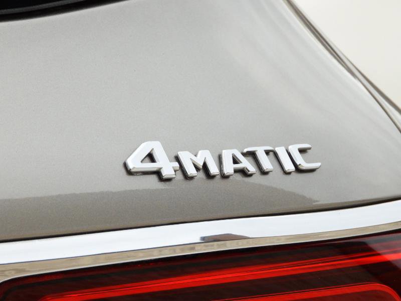 Used 2022 Mercedes-Benz GLS 450 4MATIC image 10