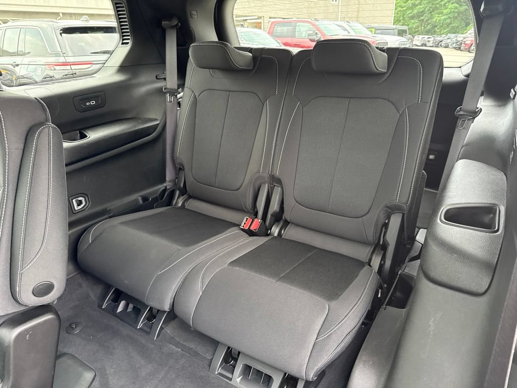 Certified 2025 Jeep Grand Cherokee L Laredo w/ Luxury Tech Group I AWD/4WD image 23
