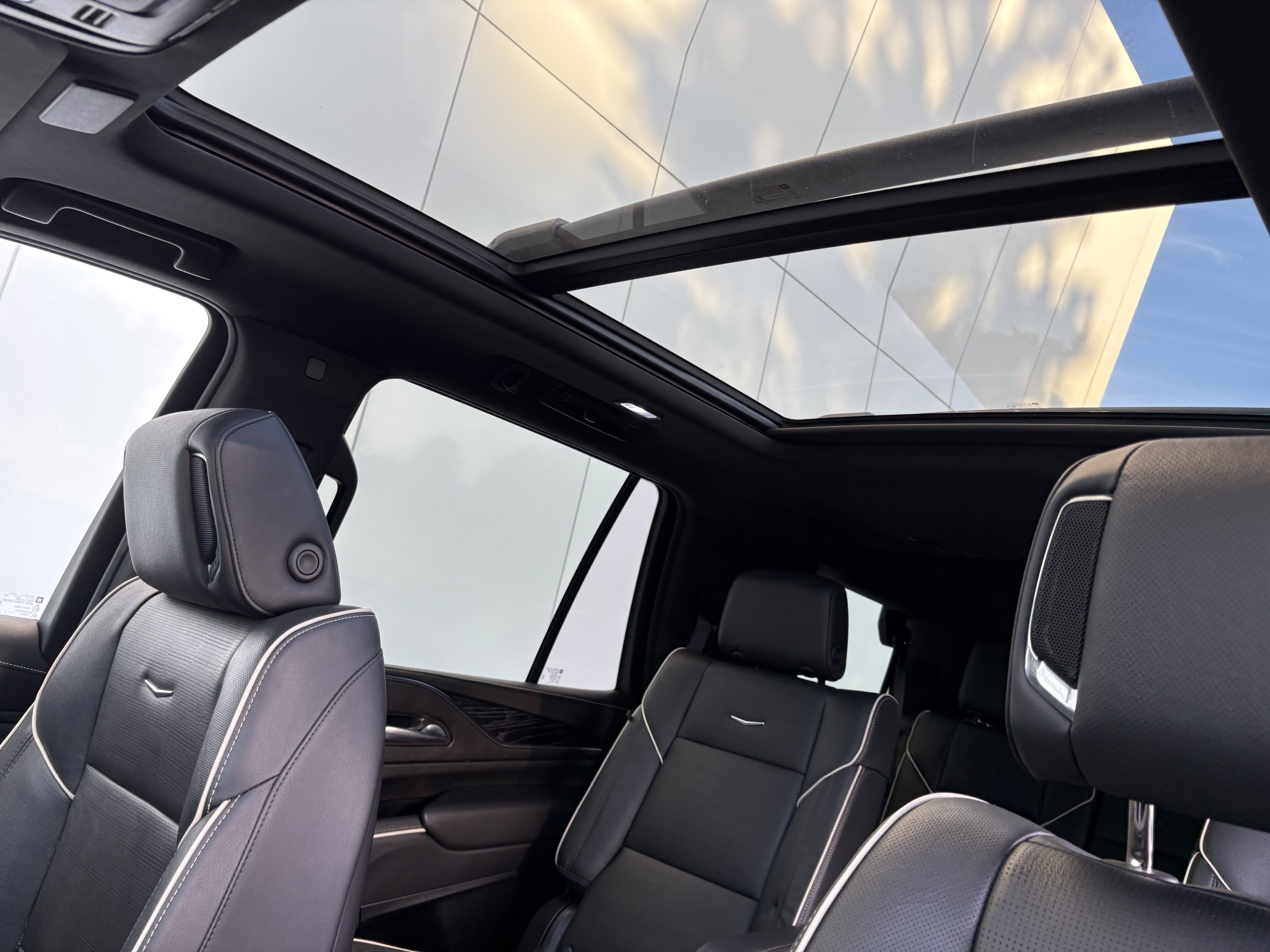 Used 2021 Cadillac Escalade Sport image 16