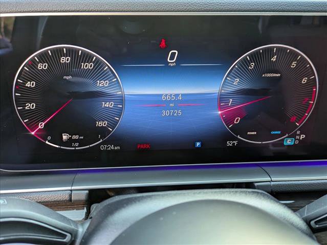 Used 2024 Mercedes-Benz GLE 350 4MATIC image 11