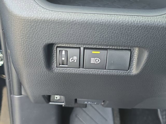 Used 2025 Toyota RAV4 LE image 26