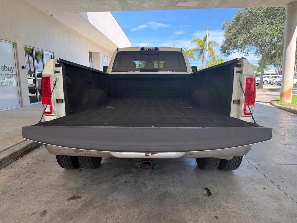 Used 2018 RAM 3500 Laramie RWD image 37