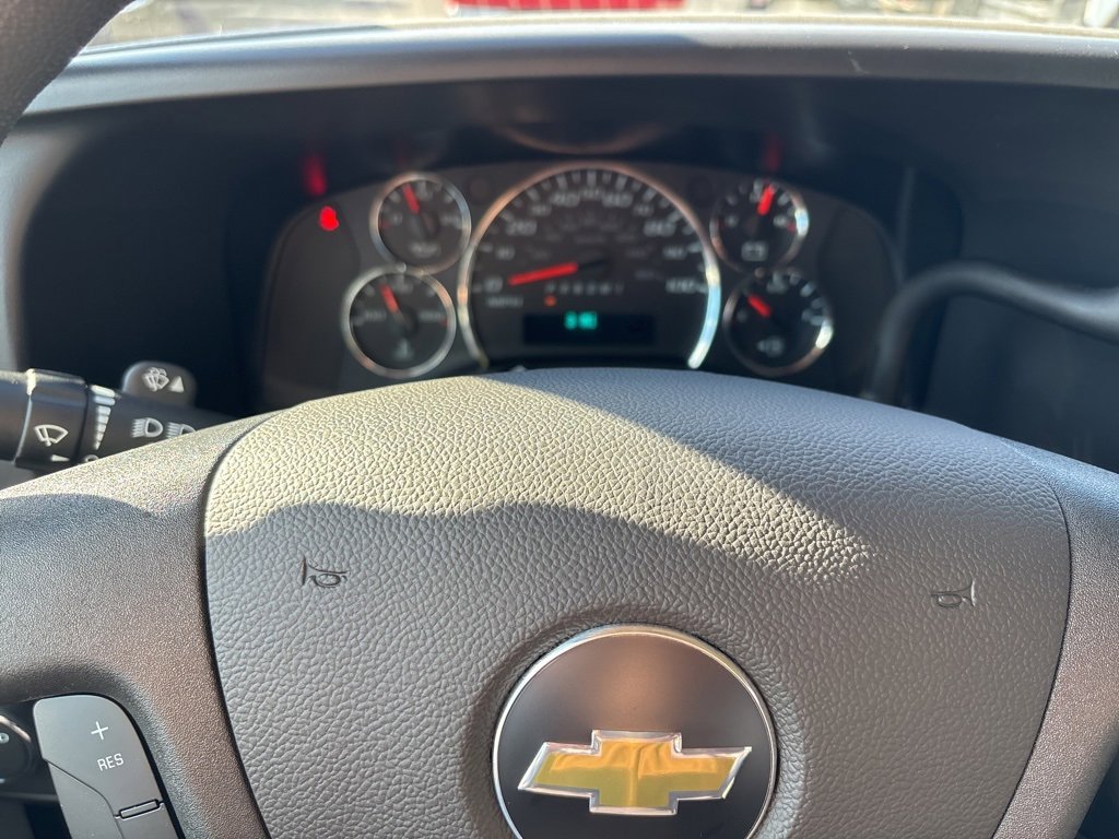 New 2025 Chevrolet Express 2500 w/ Driver Convenience Package image 12