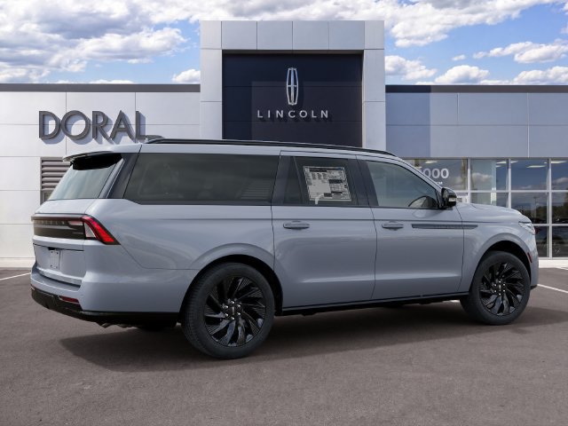 New 2027 Lincoln Navigator L Reserve w/ Jet Appearance Package RWD image 6