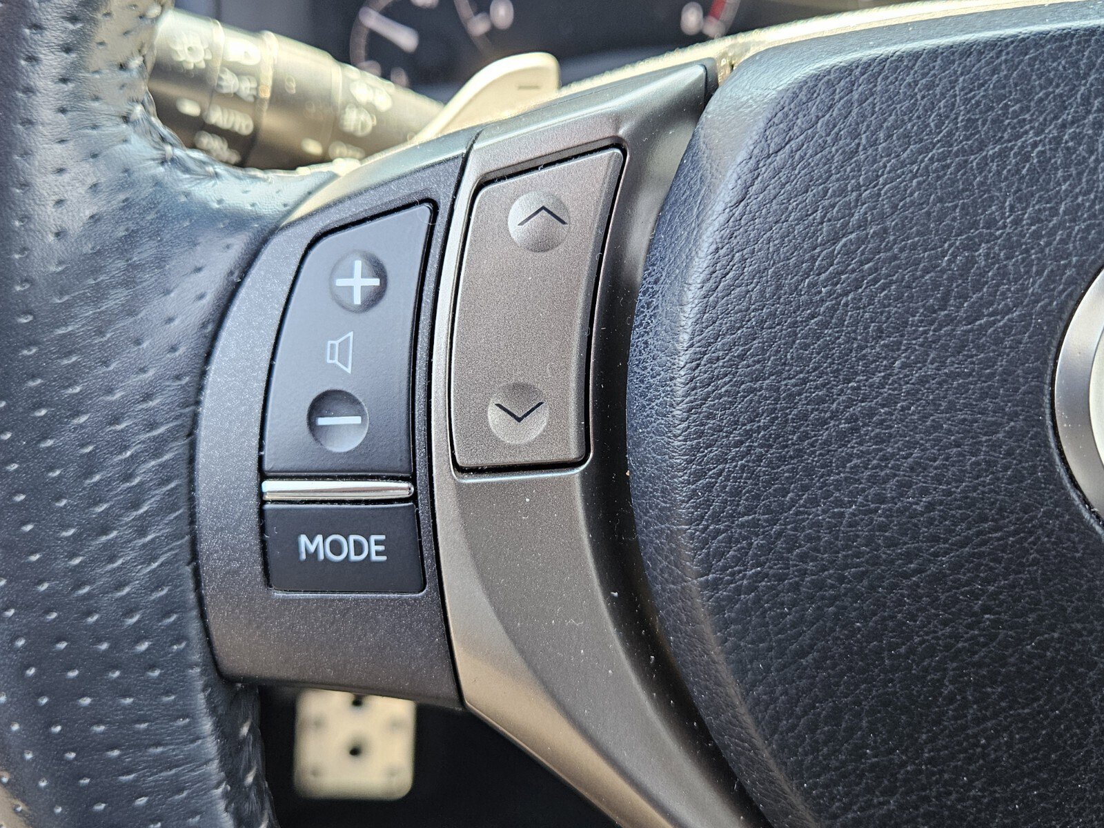 Used 2014 Lexus RX 350 F Sport w/ Navigation Package image 26