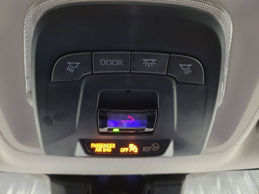 Used 2023 Toyota Corolla LE image 20