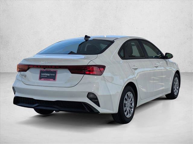 Used 2023 Kia Forte LX FWD image 5