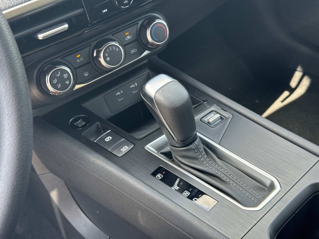 New 2026 Nissan Kicks S FWD image 25