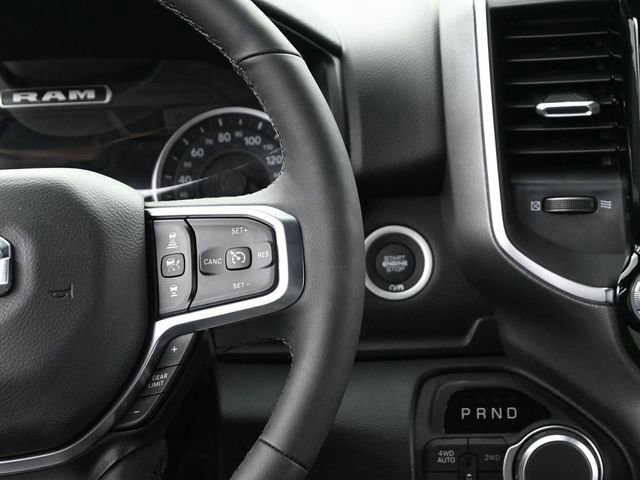 New 2026 RAM 1500 4x4 Crew Cab image 28
