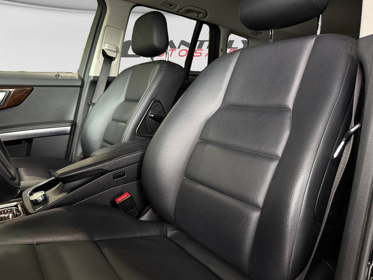 Used 2014 Mercedes-Benz GLK 350 4MATIC image 28