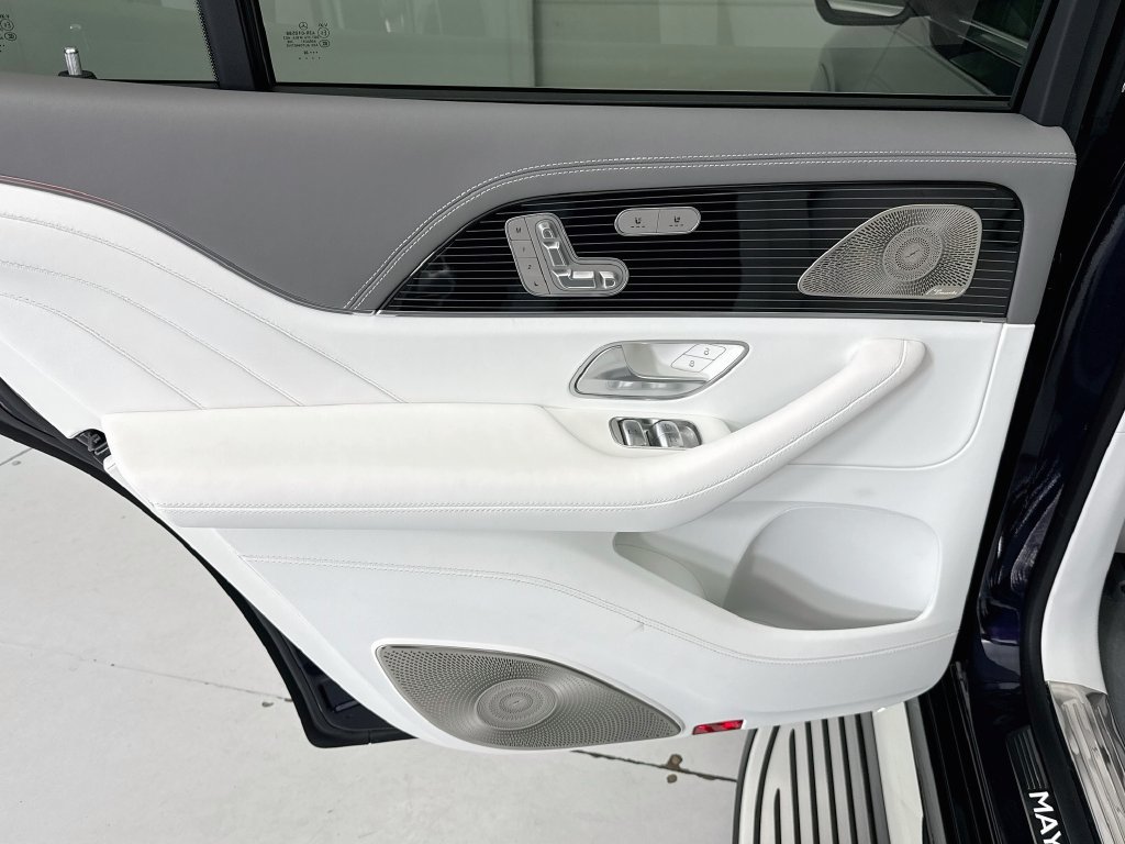 New 2026 Mercedes-Benz Maybach GLS 600 4MATIC image 26