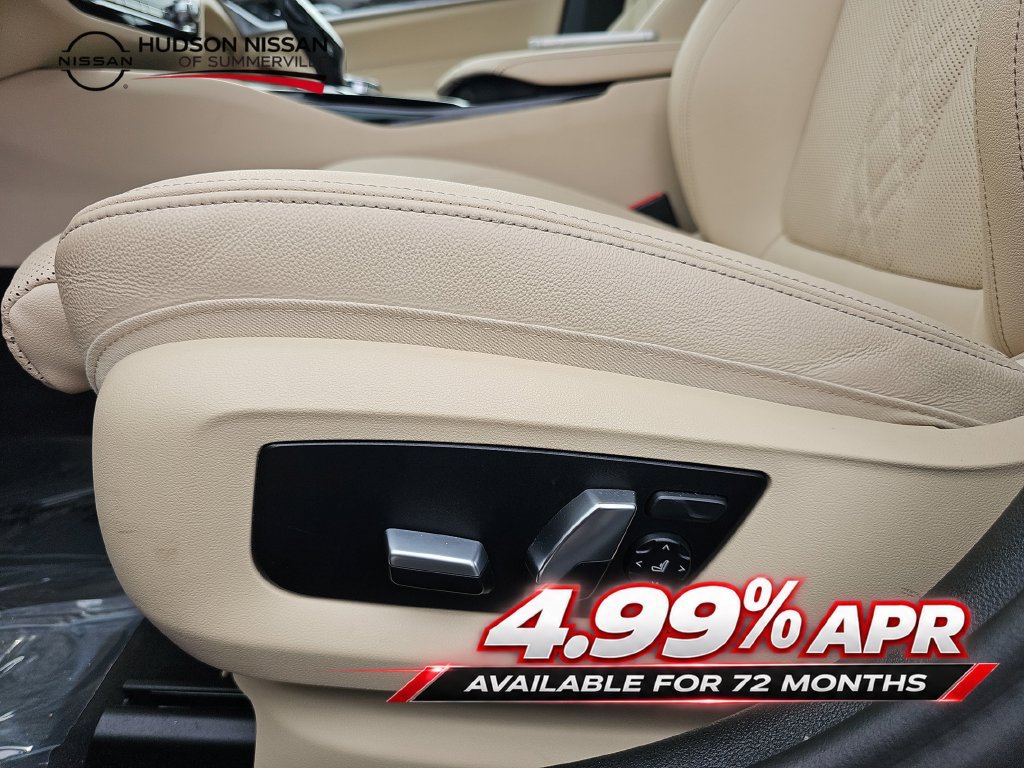 Used 2023 BMW 540i w/ Premium Package RWD image 28