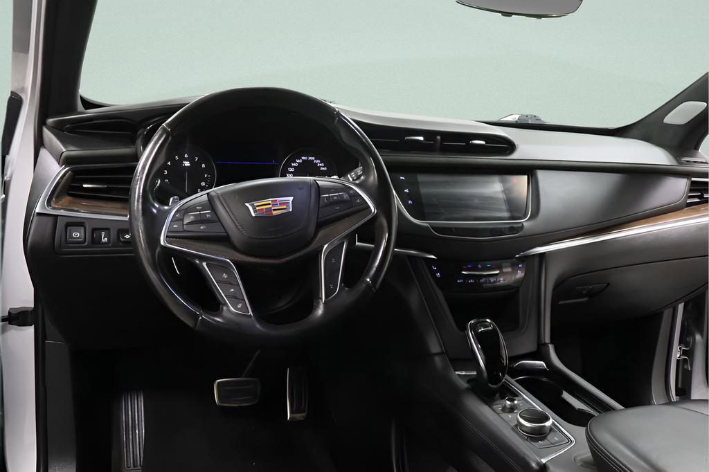 Used 2020 Cadillac XT5 Sportv w/ Platinum Package AWD/4WD image 9