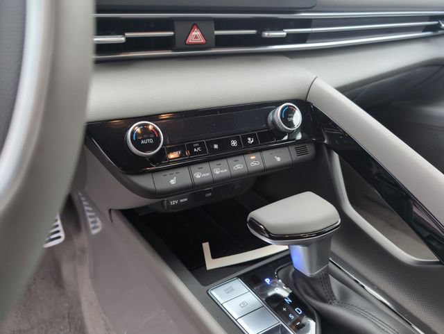 New 2026 Hyundai Elantra SEL Sport image 22