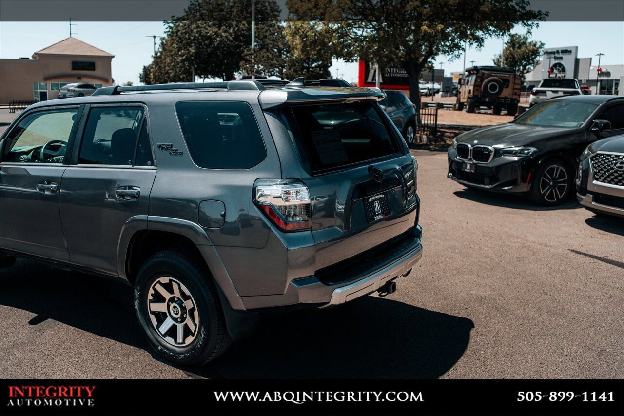 Used 2023 Toyota 4Runner TRD Off-Road Premium w/ Off Road Premium Plus Package AWD/4WD image 11