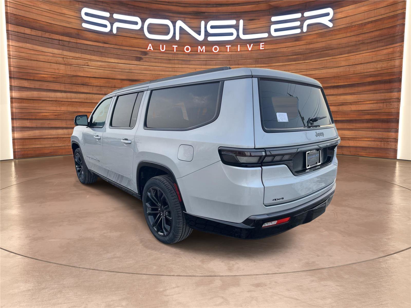 New 2026 Jeep Grand Wagoneer L Summit w/ Premium Group III image 3