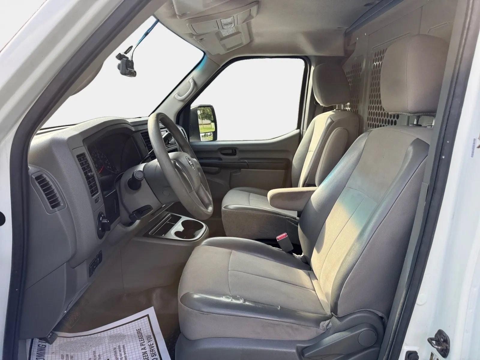 Used 2016 Nissan NV 2500 S w/ Power Package RWD image 9