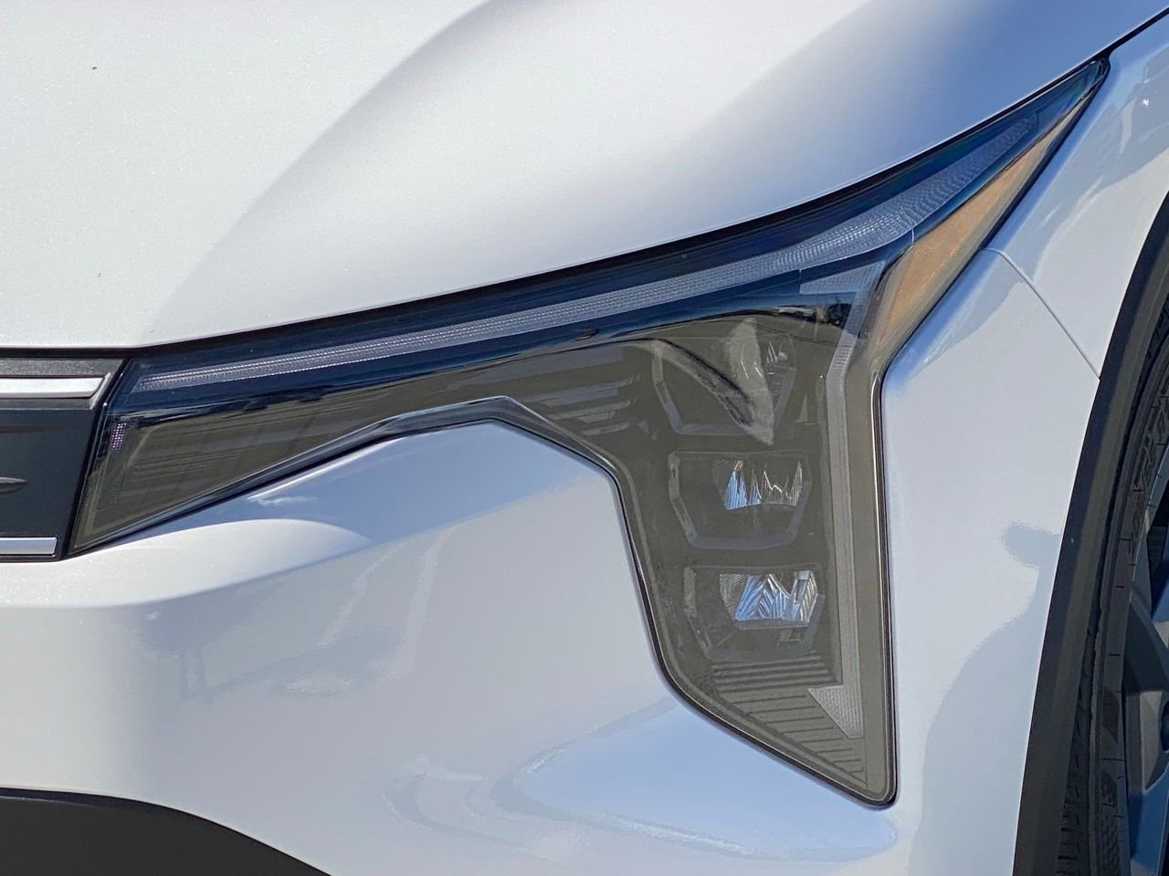 New 2026 Kia K4 LXS image 8