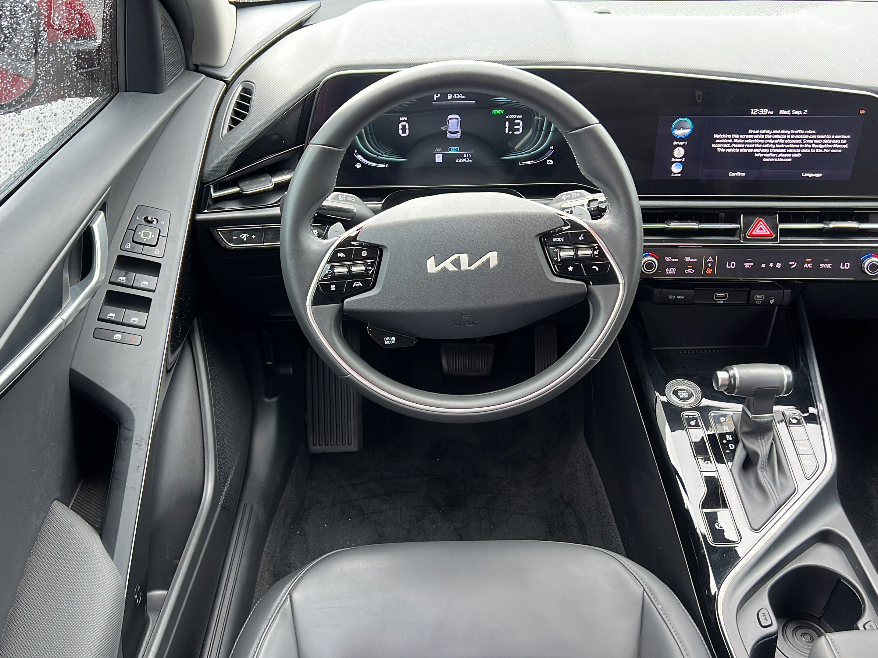 Certified 2024 Kia Niro EX FWD image 15